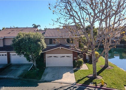 7866 Southwind Cir - Photo 1