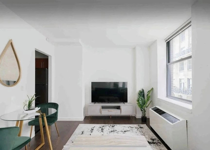 Maiden Lane - Photo 1