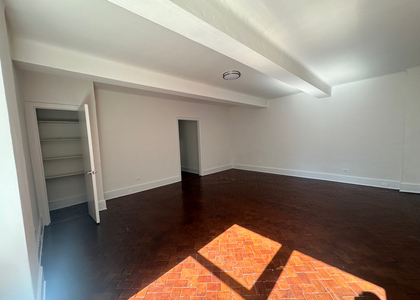 160 West 73rd Street - Photo 1