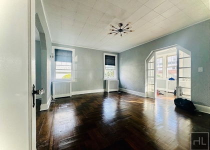Greenvale Avenue - Photo 1