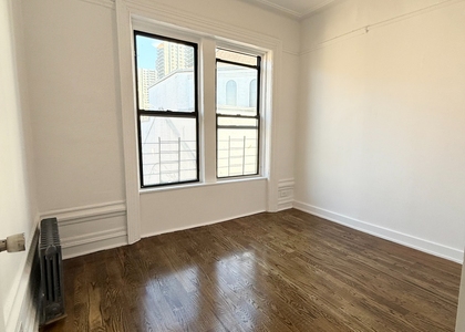 660 West 180th Street - Photo 1