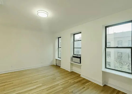  East 58th Street - Photo 1