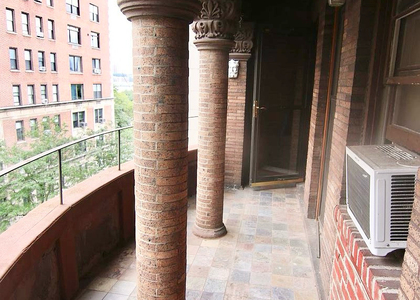 West 76th Street - Photo 1