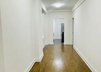 West 55th Street - Photo 1