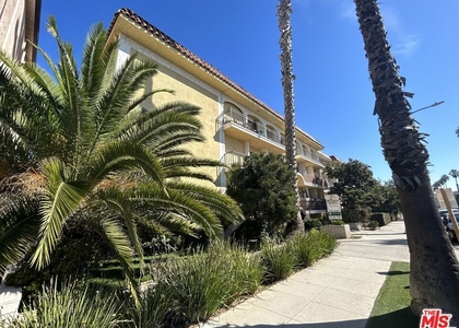1033 6th Street - Photo 1