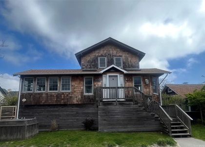 898 Evergreen Walk - Photo 1