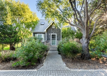 38 Homesite Avenue - Photo 1