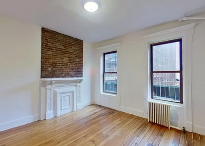 69 Bedford Street - Photo 1
