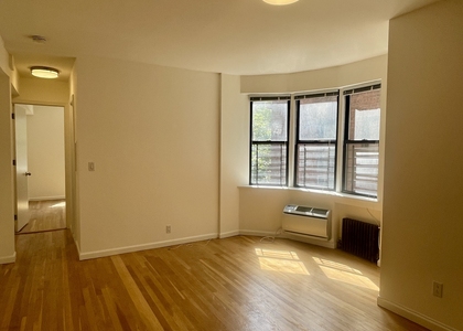 1680 York Avenue - Photo 1