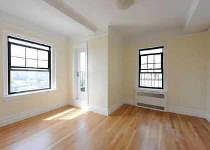 Christopher Street/ west villa - Photo 1