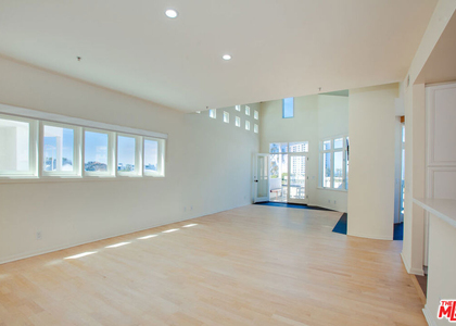 3002 3rd Street - Photo 1