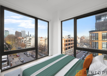 527 Grand ave - Photo 1