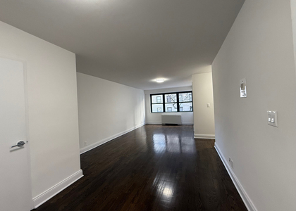 400 East 89th Street - Photo 1