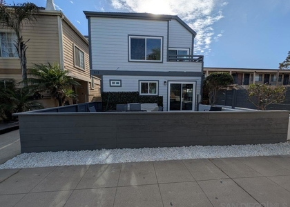 815 Isthmus Ct - Photo 1