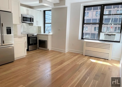 East 48th Street - Photo 1
