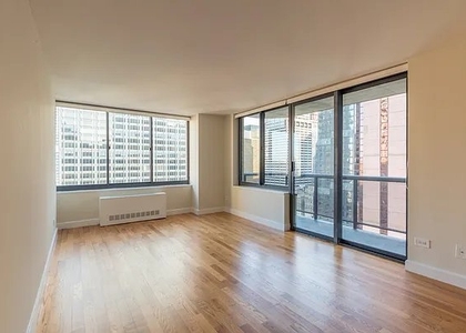 West 48th Street - Photo 1
