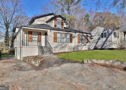 1100 Janes Lane Ne - Photo 1
