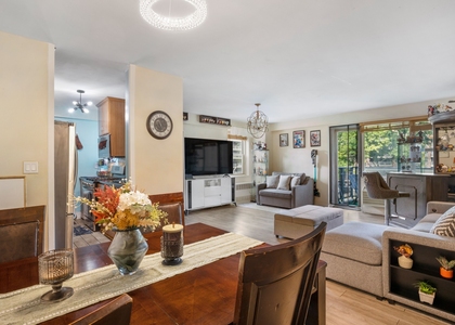 Flatland Ave Apt 3D - Photo 1