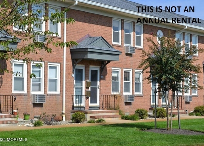 310 Maryland Avenue - Photo 1
