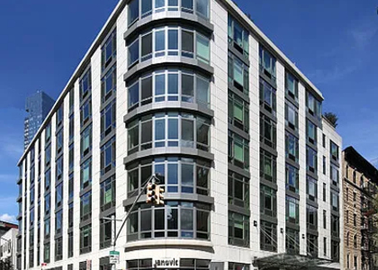 55 Thompson Street - Photo 1