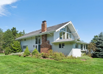 18 Quogo Neck Lane - Photo 1