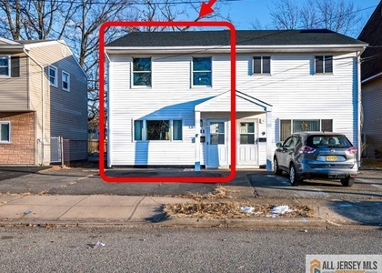 11 Hyde Avenue - Photo 1
