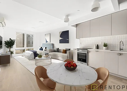 210 greenpoint - Photo 1