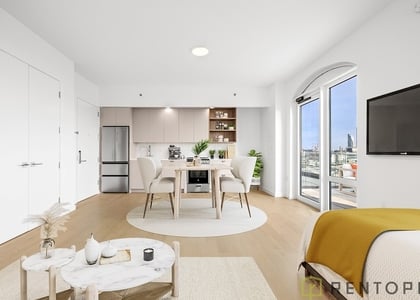 210 Greenpoint ave - Photo 1