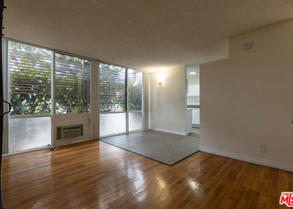 11133 Rose Avenue - Photo 1