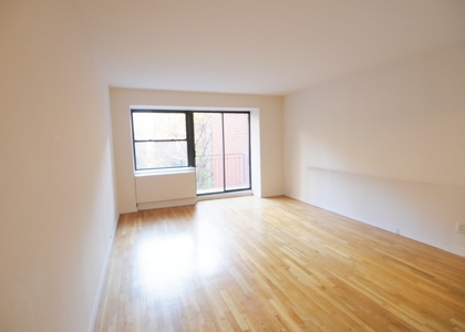 245 East 84th Street - Photo 1