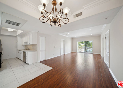 3328 S. Oakhurst Ave. - Photo 1