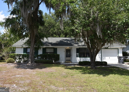 413 Sunnyside Drive - Photo 1