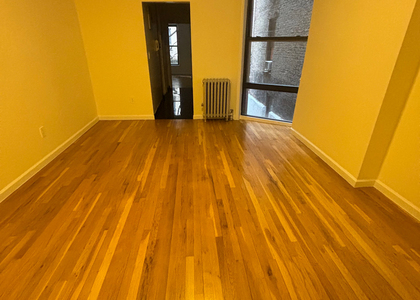 East 84th street - Photo 1