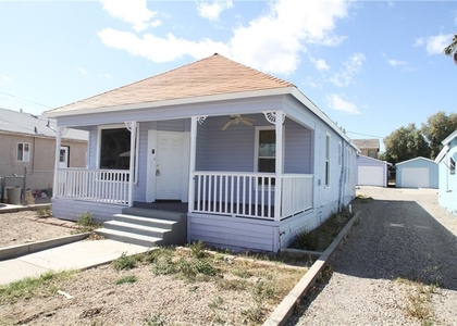 412 D Street - Photo 1