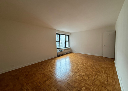 145 4th Avenue - Photo 1