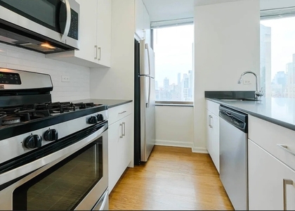 East 39th Street - Photo 1