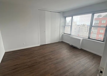 East 63rd Street - Photo 1