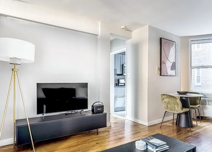 East 58th Street - Photo 1