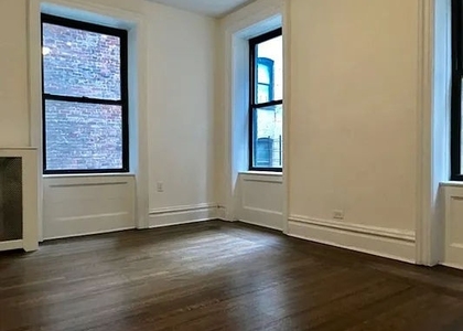 W 178th St - Photo 1