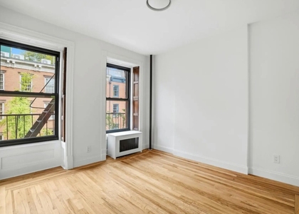 405 West 49th Street - Photo 1