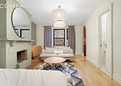 22 Grove Street - Photo 1