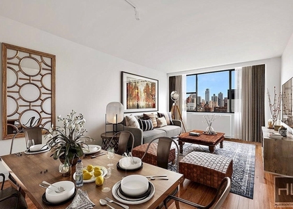 East 75th Street - Photo 1