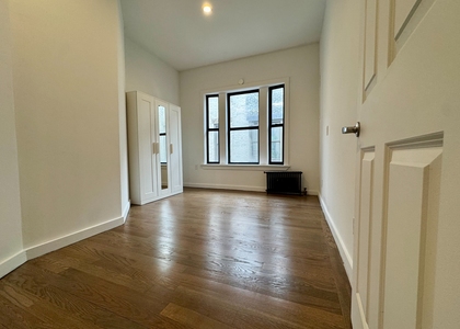 600 West 142nd Street - Photo 1