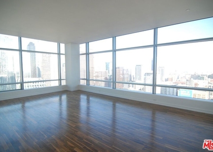 900 W Olympic Boulevard - Photo 1