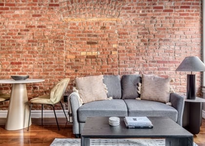 Copy of 115 Mulberry Street - Photo 1