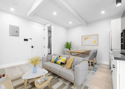 727 Dekalb Avenue - Photo 1