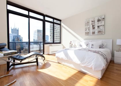 West 48th Street - Photo 1