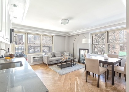 West 94th Street - Photo 1