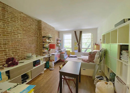 East 90th Street - Photo 1