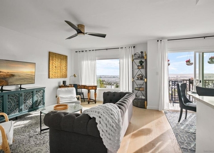 1841 Linwood - Photo 1